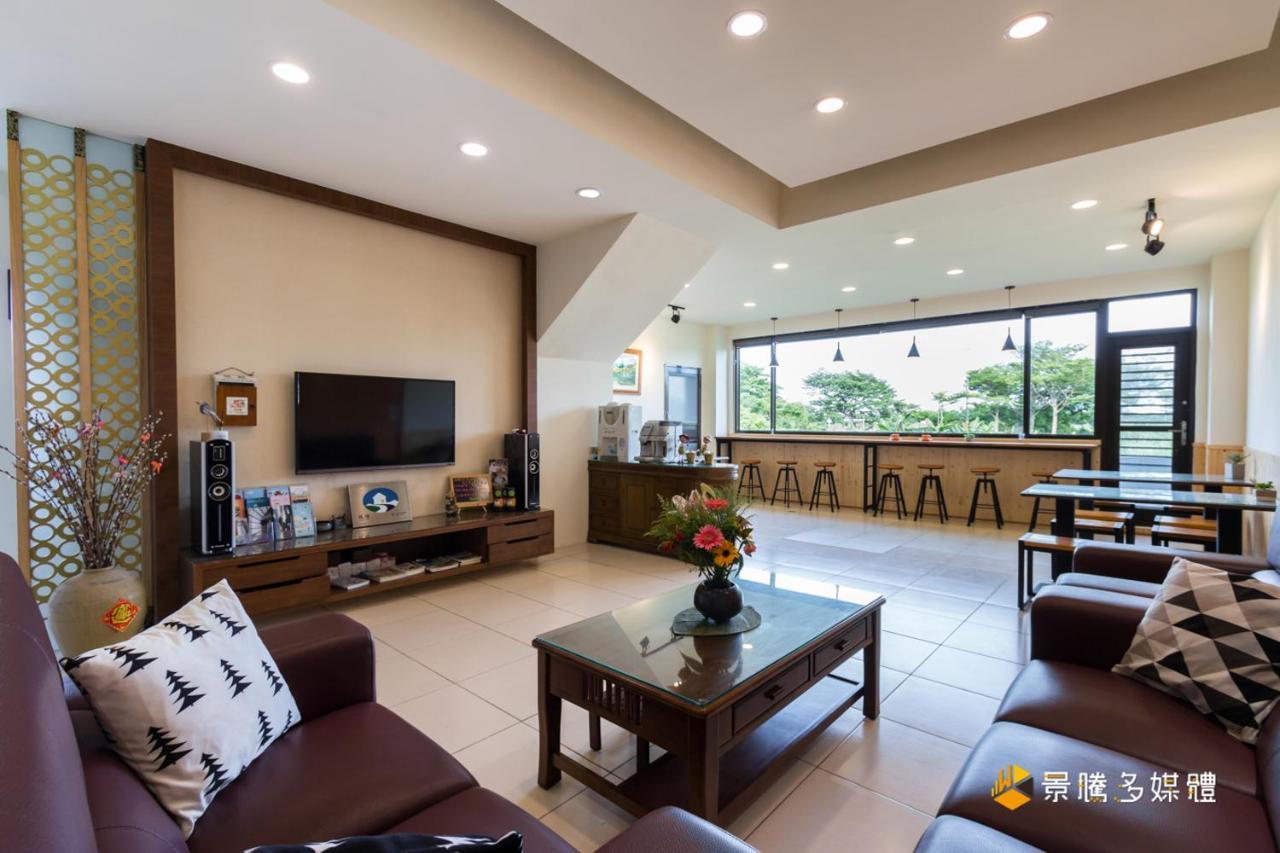 Water Bird Family Apartment Тоученг Екстериор снимка