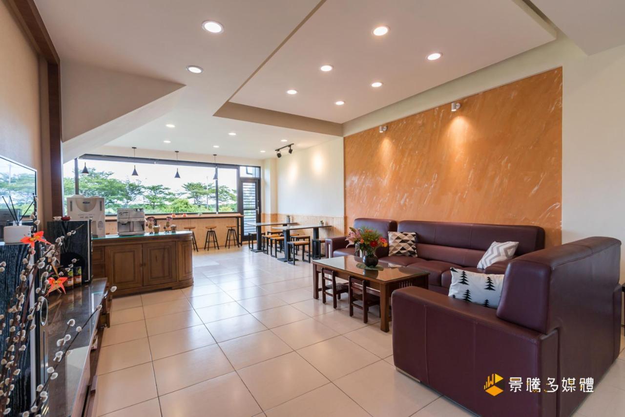 Water Bird Family Apartment Тоученг Екстериор снимка