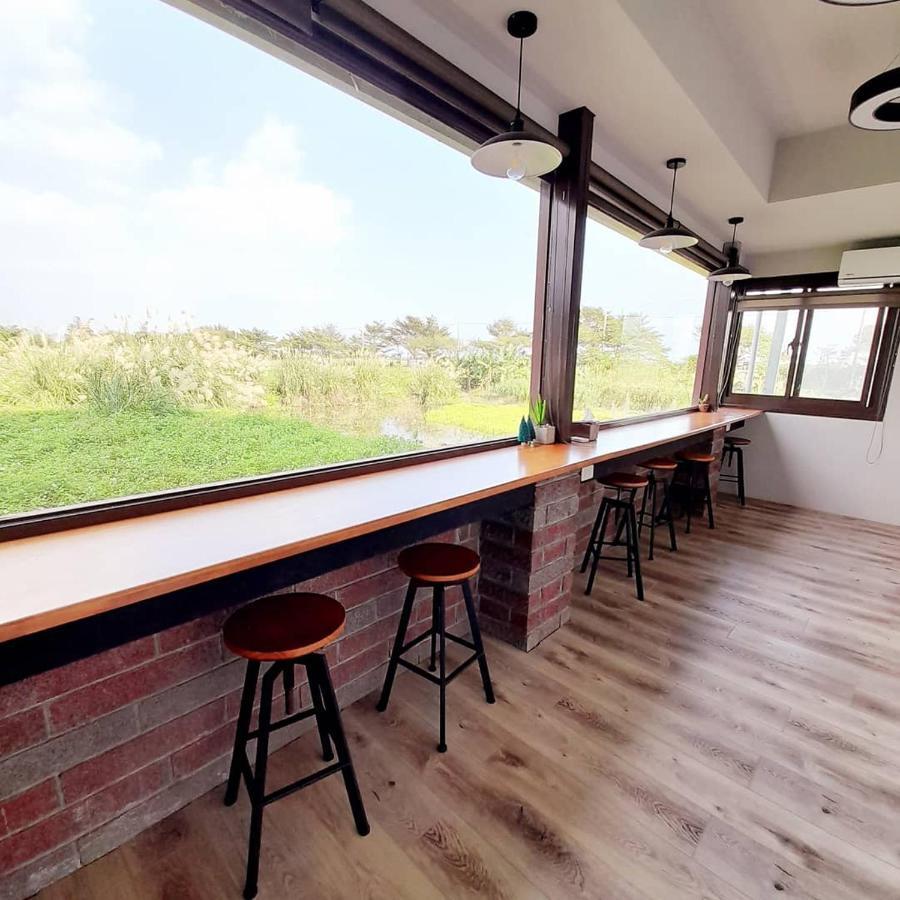 Water Bird Family Apartment Тоученг Екстериор снимка